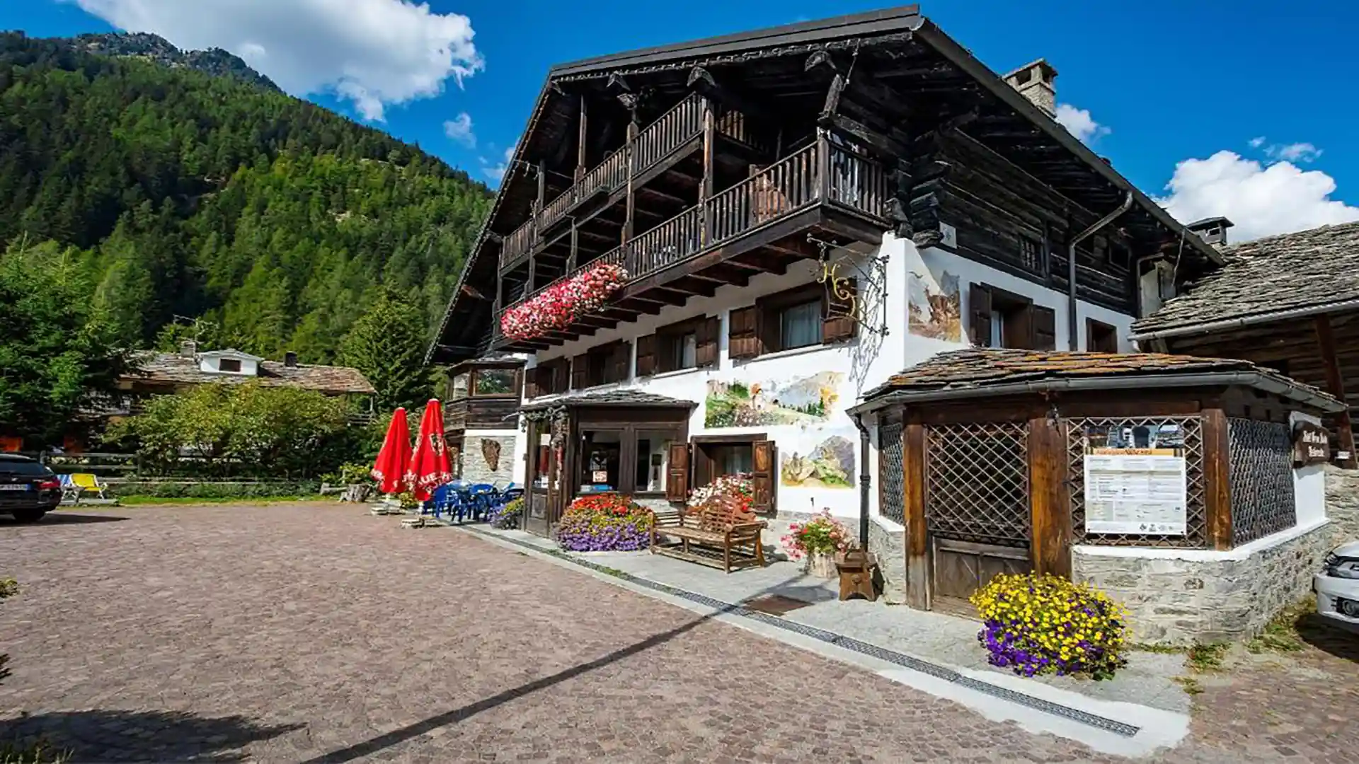 Esterno Hotel Gran Baita-Gressoney-Saint-Jean